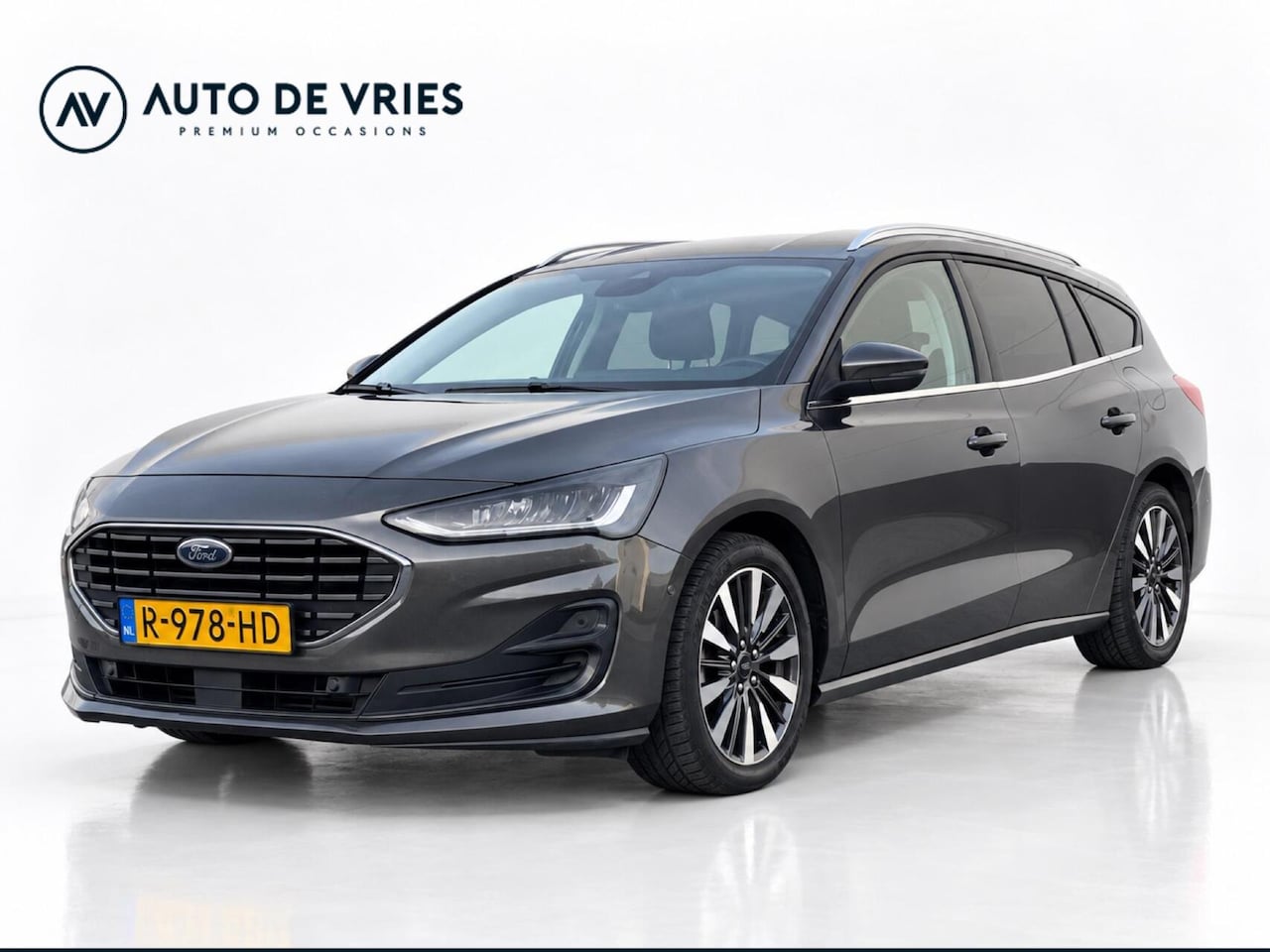Ford Focus Wagon - 1.0 EcoBoost Hybrid 125pk Titanium X | Groot scherm navigatie | Stoel/stuurverwarming | Tr - AutoWereld.nl