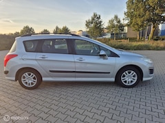 Peugeot 308 SW - 1.6 e-HDi Blue Lease Executive