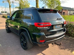 Jeep Grand Cherokee - Grijs Kenteken Marge 4x4 3500 Kg trekgewicht