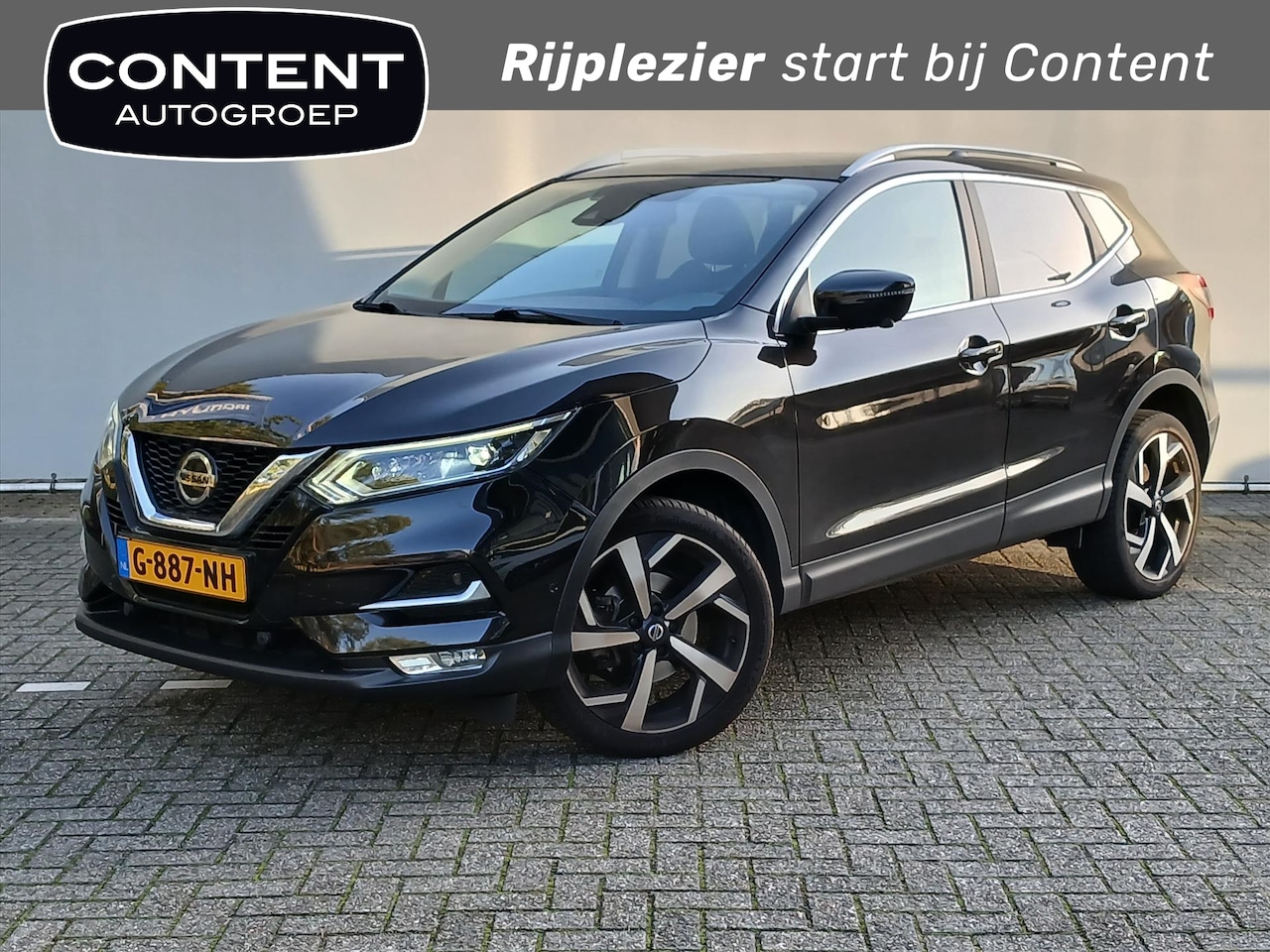 Nissan Qashqai - 1.3 DIG-T 140pk Tekna / NIEUW BINNEN! / Panoramisch glazen dak / 360 Camera / 19" / Climat - AutoWereld.nl