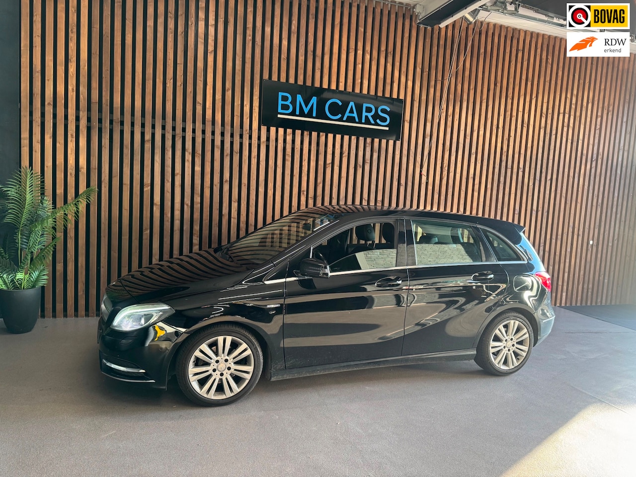 Mercedes-Benz B-klasse - 200 Ambition Automaat,Led-Xenon, Camera - AutoWereld.nl