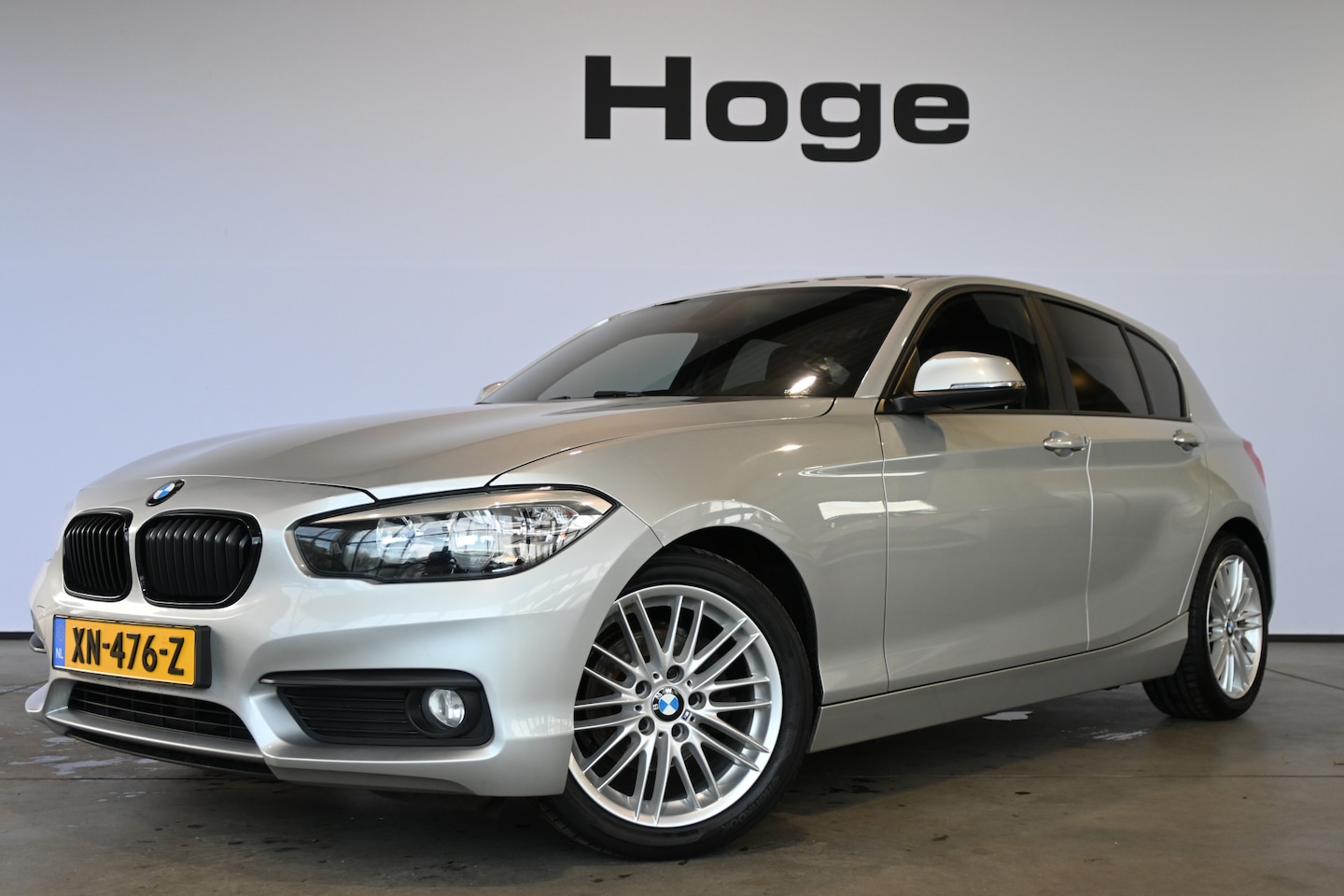 BMW 1-serie - 116d EDE Efficient Dynamics Edition Airco Cruise control Navigatie Lichtmetaal PDC Inruil - AutoWereld.nl