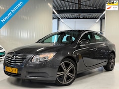 Opel Insignia - 1.8 140PK Edition Airco|Navi|19inch velgen| Pakeersensoren