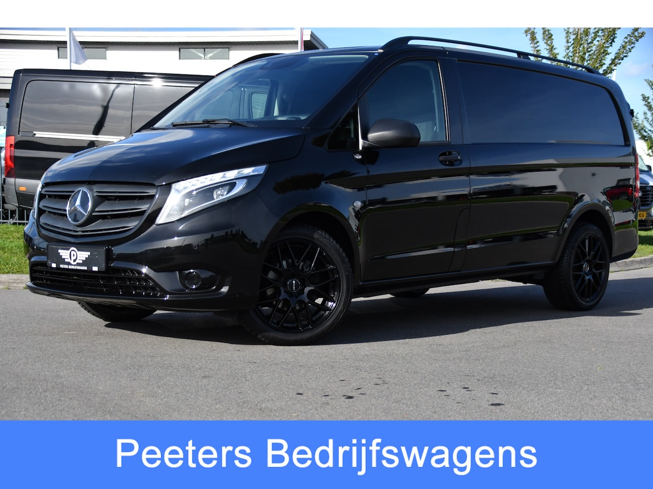 Mercedes-Benz Vito - 116 CDI L2 Black Edition Camera, Cruise, Carplay, Automaat, LED, Clima, Multimedia, 164pk, - AutoWereld.nl