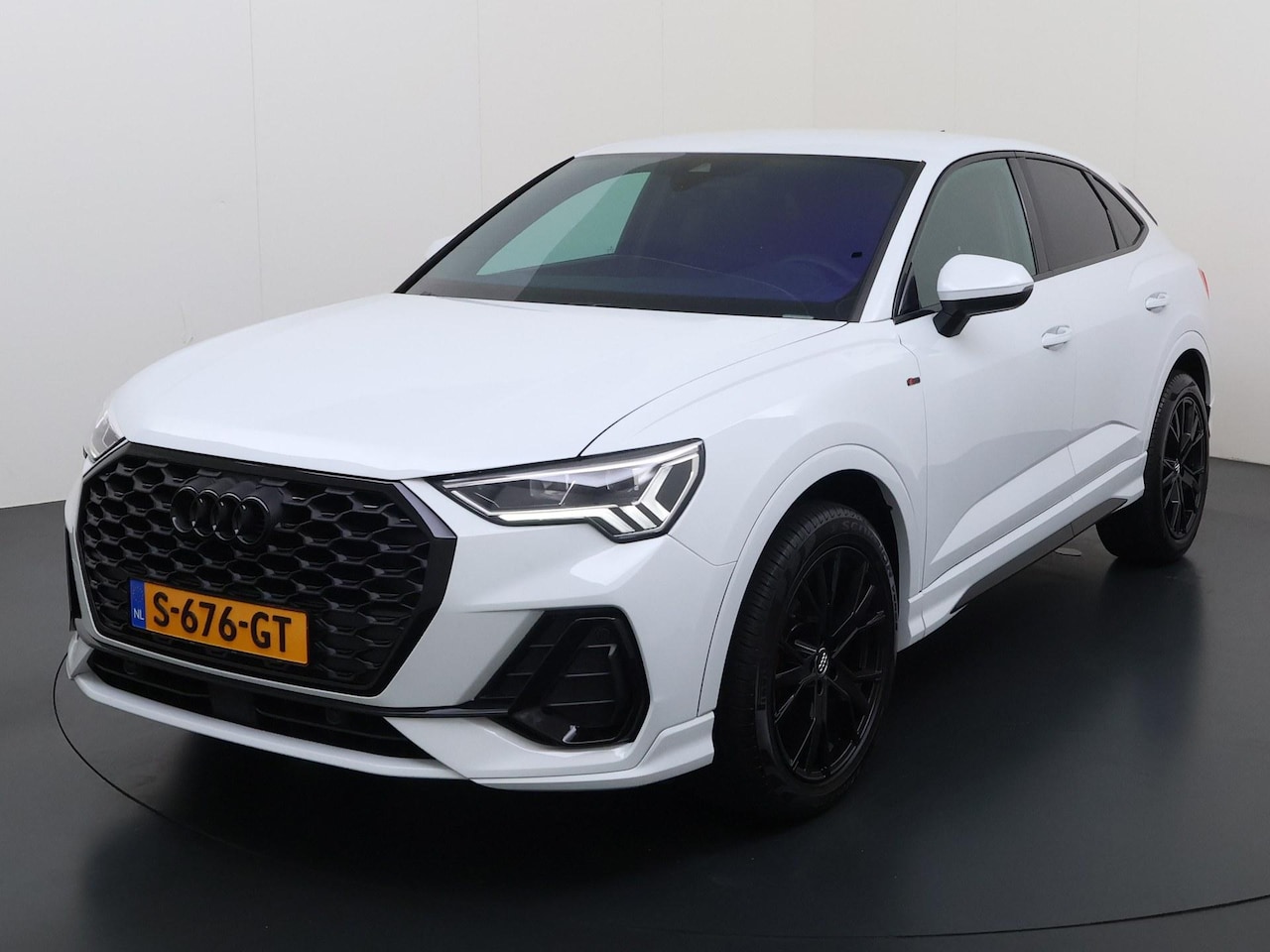 Audi Q3 Sportback - 35 TFSI S Edition 35 TFSI S Edition - AutoWereld.nl