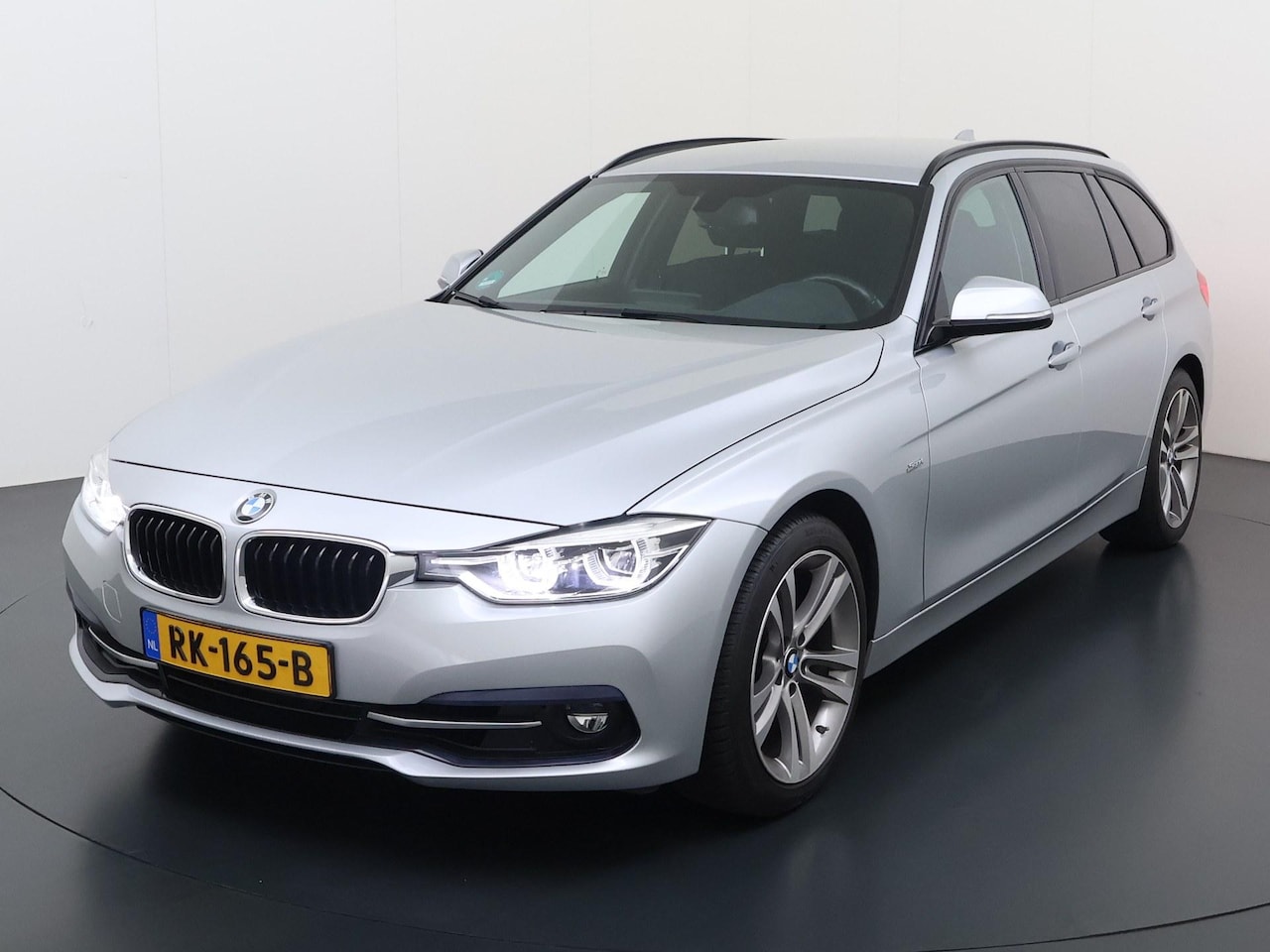 BMW 3-serie Touring - 320i Executive 320i Executive - AutoWereld.nl