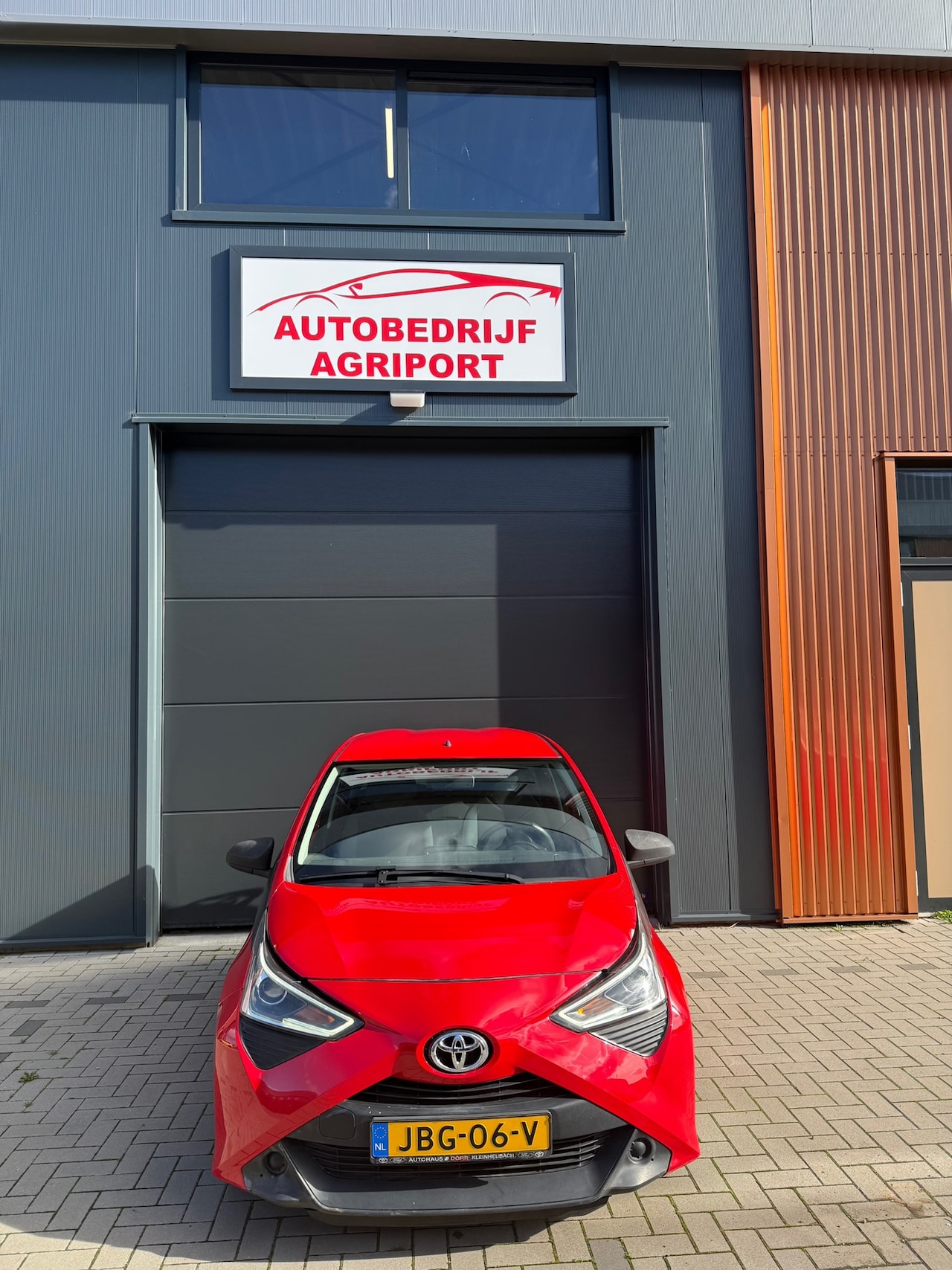 Toyota Aygo - 1.0 VVT-i x-fun 1.0 VVT-i x-fun - AutoWereld.nl