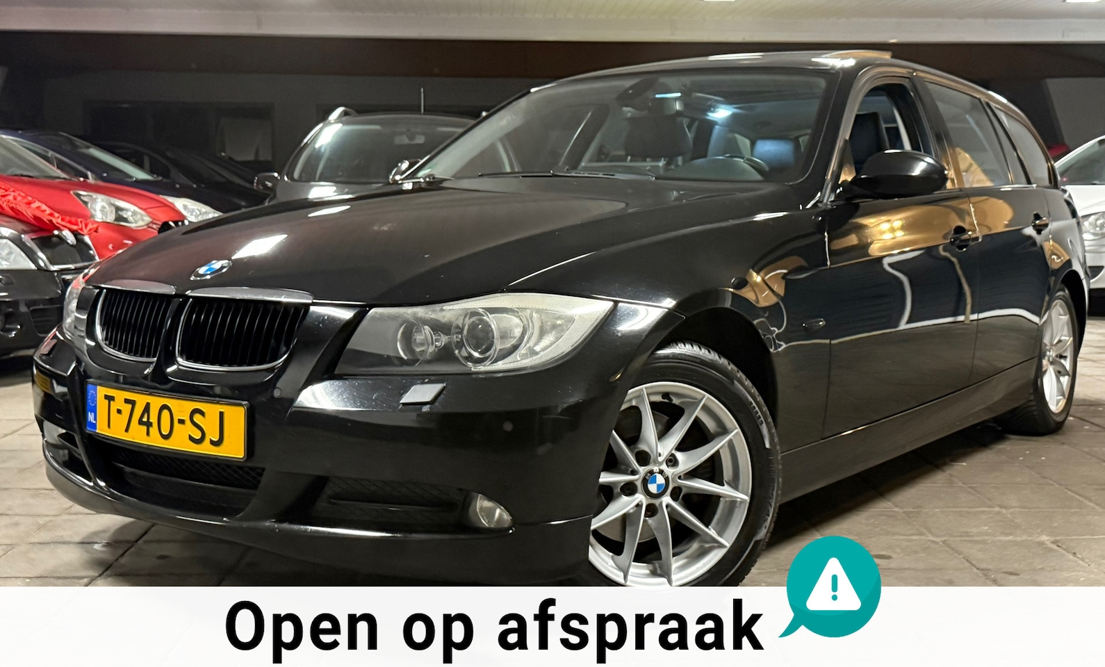 BMW 3-serie Touring - 318i|APK06-27|PanoramaDak|CruiseCntrl|Carplay|Trekhaak|StoelVW|Airco| - AutoWereld.nl