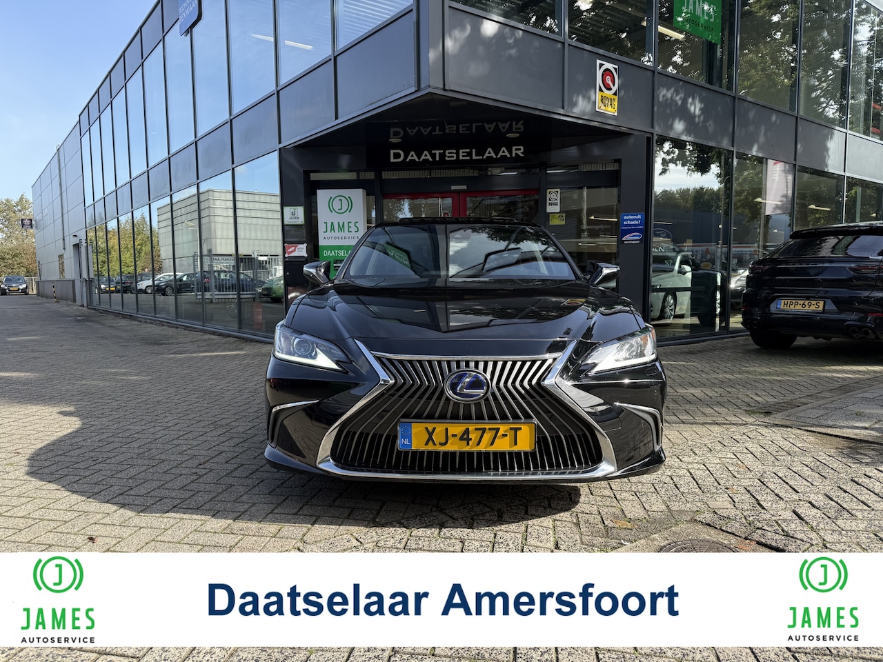Lexus ES - 300h Stoelverwarming/ Schuif/kanteldak/Camera - AutoWereld.nl