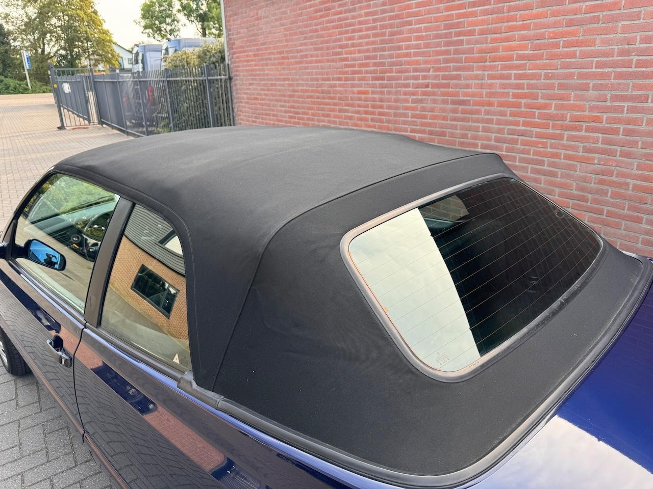 Volkswagen Golf Cabriolet - 1.8 Trendline Nette Cabriolet met slechts 153000KM!!
