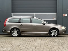 Volvo V70 - 2.4D Summum 5 cilinder Geartronic Automaat