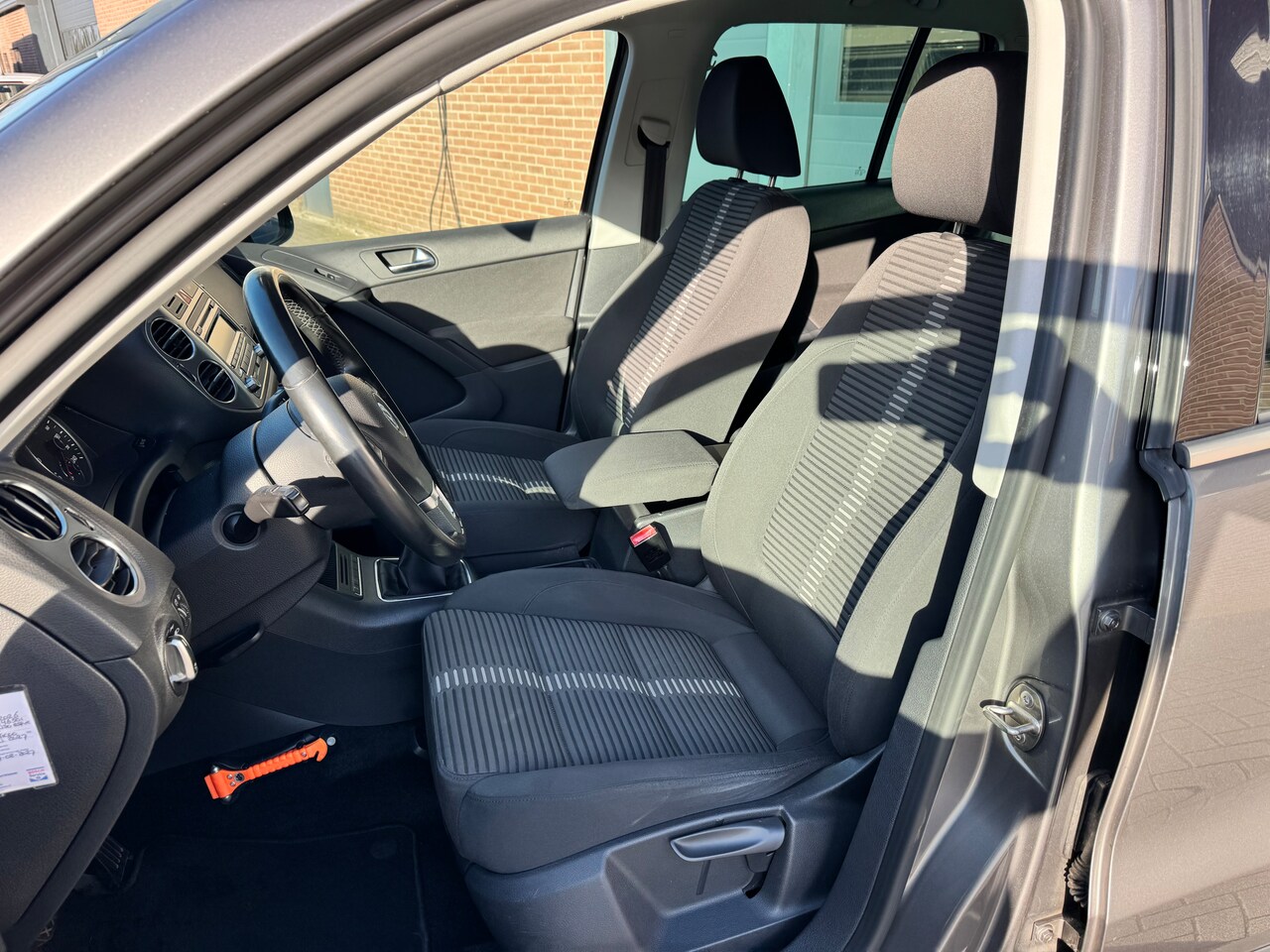 Volkswagen Tiguan - 1.4 TSI Sport&Style ECC/RADIO/TREKHAAK ZWENK/CRUISE/
