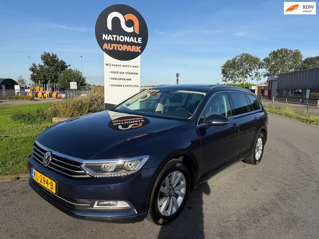 Volkswagen Passat Variant - | 2016 | Connected Series | Handgeschakeld | Ex BPM | NAP - AutoWereld.nl