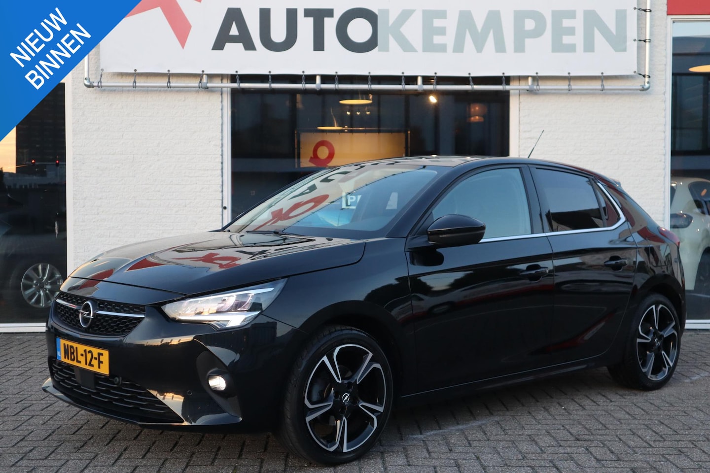 Opel Corsa - 1.2 SPORT SKY PANORAMADAK|APPLE CARPLAY|CAMERA|STOEL/STUURVERWARMING|VOLLE CORSA! - AutoWereld.nl