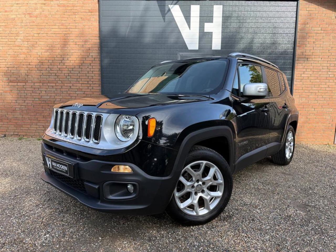 Jeep Renegade - 1.4 MultiAir Limited | DEALERONDERHOUDEN | AIRCO | STOELVERWARMING | TREKHAAK | - AutoWereld.nl