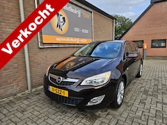 Opel Astra Sports Tourer - 1.4 Turbo Cosmo