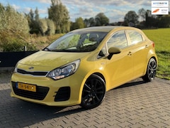 Kia Rio - 1.2 CVVT DynamicLine / Airco / Cruise / Stoelverwarming