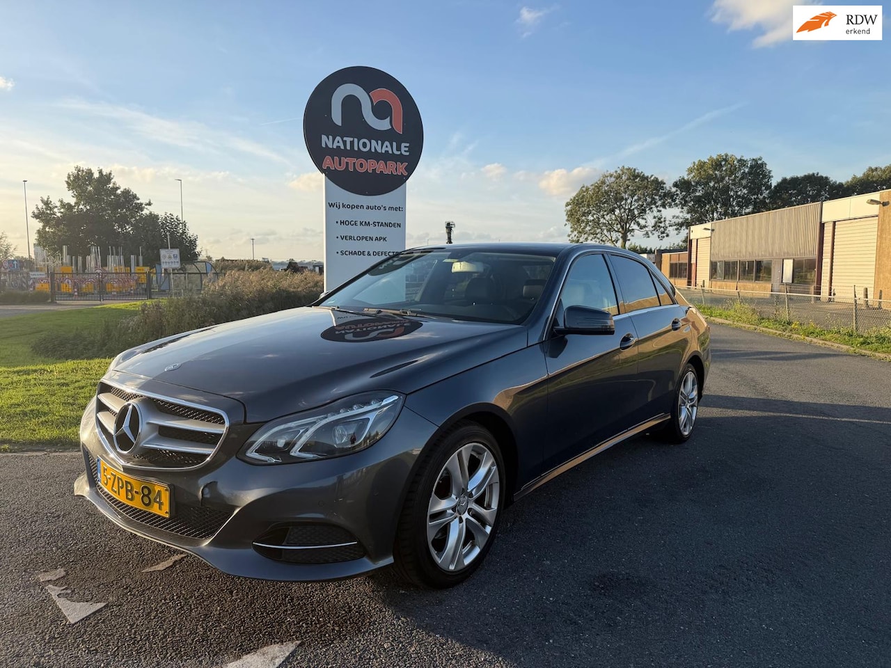 Mercedes-Benz E-klasse - | 2015 | E 220 2.1 BlueTEC Lease Edition | Automaat | Ex BPM | Export Handel - AutoWereld.nl