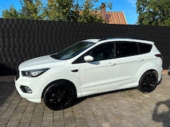 Ford Kuga - 1.5 ECOB. ST LINE