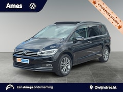Volkswagen Touran - 1.5 150pk TSI Highline 7p Panoramaschuif-kanteldak | Navigatie 'Discover Media' | Achterui