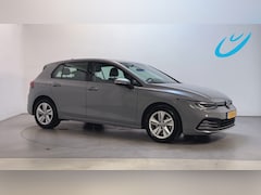 Volkswagen Golf - 1.0 TSI 110pk Life Camera App-Connect DAB+ Sfeerverlichting