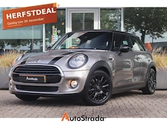 MINI Cooper - 1.5 136pk | Navi | Stoelverwarming | Parkeersensoren | Union Jack | Airco |