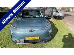 Hyundai Kona Electric - EV Premium 64 kWh | SOH 97.6% | stoelventilatie en stoelverwarming | achteruitrijcamera |