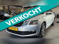 Skoda Octavia Combi - 1.4 TSI Greentech Style Business automaat xenon CarPlay navigatie clima cruise elek- pakke