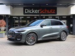 Audi Q5 - e-hybrid quattro Competition Tech Pro | Pano | Trekhaak | Passagiersscherm