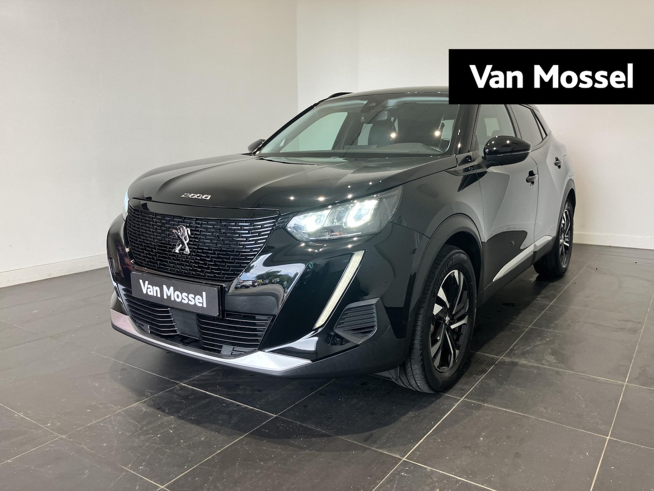 Peugeot e-2008 - EV Allure 50 kWh l Parkeersensoren l Apple carplay & Android auto l LMV l SOH 91% - AutoWereld.nl