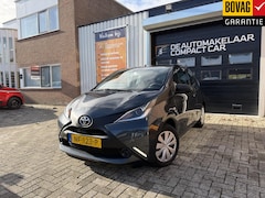 Toyota Aygo - 1.0 VVT-i x | SLECHTS 42.409 KM | ELEK.RAMEN | CENTRALE VERGR. | UPGRADE MOGELIJK |