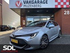 Toyota Corolla Touring Sports - 1.8 Hybrid Executive // FULL LED // NAVI + CARPLAY // STOEL + STUURWIELVERWARMING // ADAPT