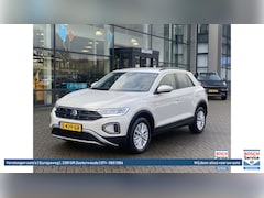 Volkswagen T-Roc - 1.0 TSI 110pk Life Business