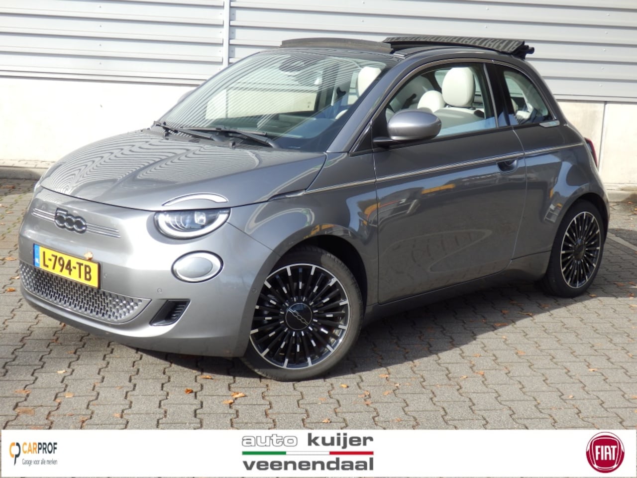 Fiat 500e - La Prima 42 kWh I Cabrio I SOH 93 % I 1e eig I Nav I - AutoWereld.nl
