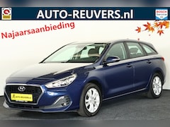 Hyundai i30 Wagon - 1.4 Navi / Cruisecontrol / PDC / CarPlay / Airco