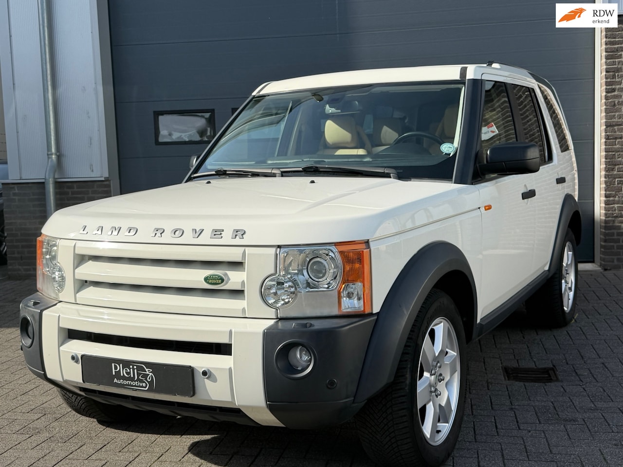 Land Rover Discovery - 4.4 V8 SE Luxury Pack|7 persoons - AutoWereld.nl