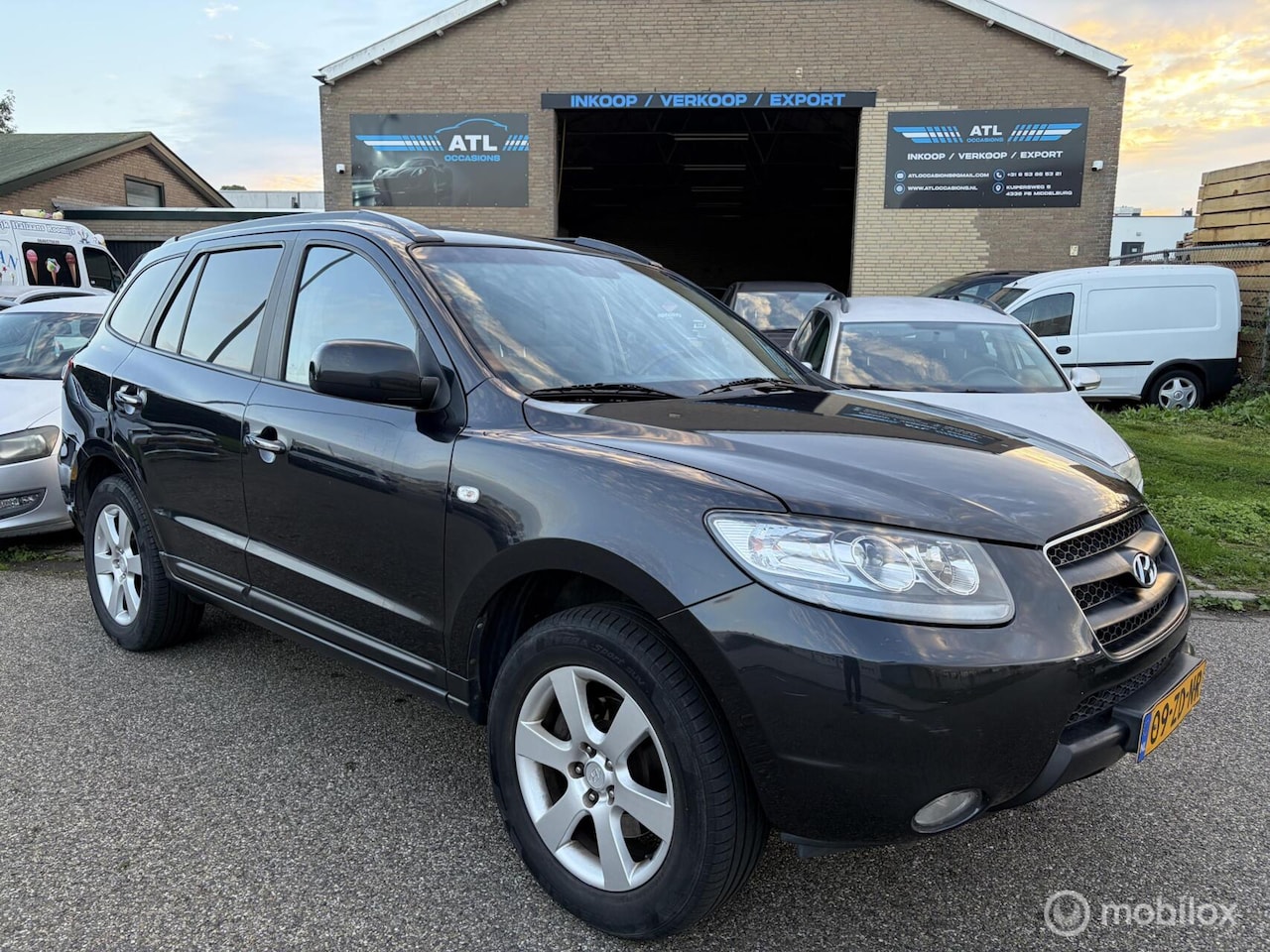 Hyundai Santa Fe - 2.2 CRDi Dynamic 2.2 CRDi Dynamic - AutoWereld.nl