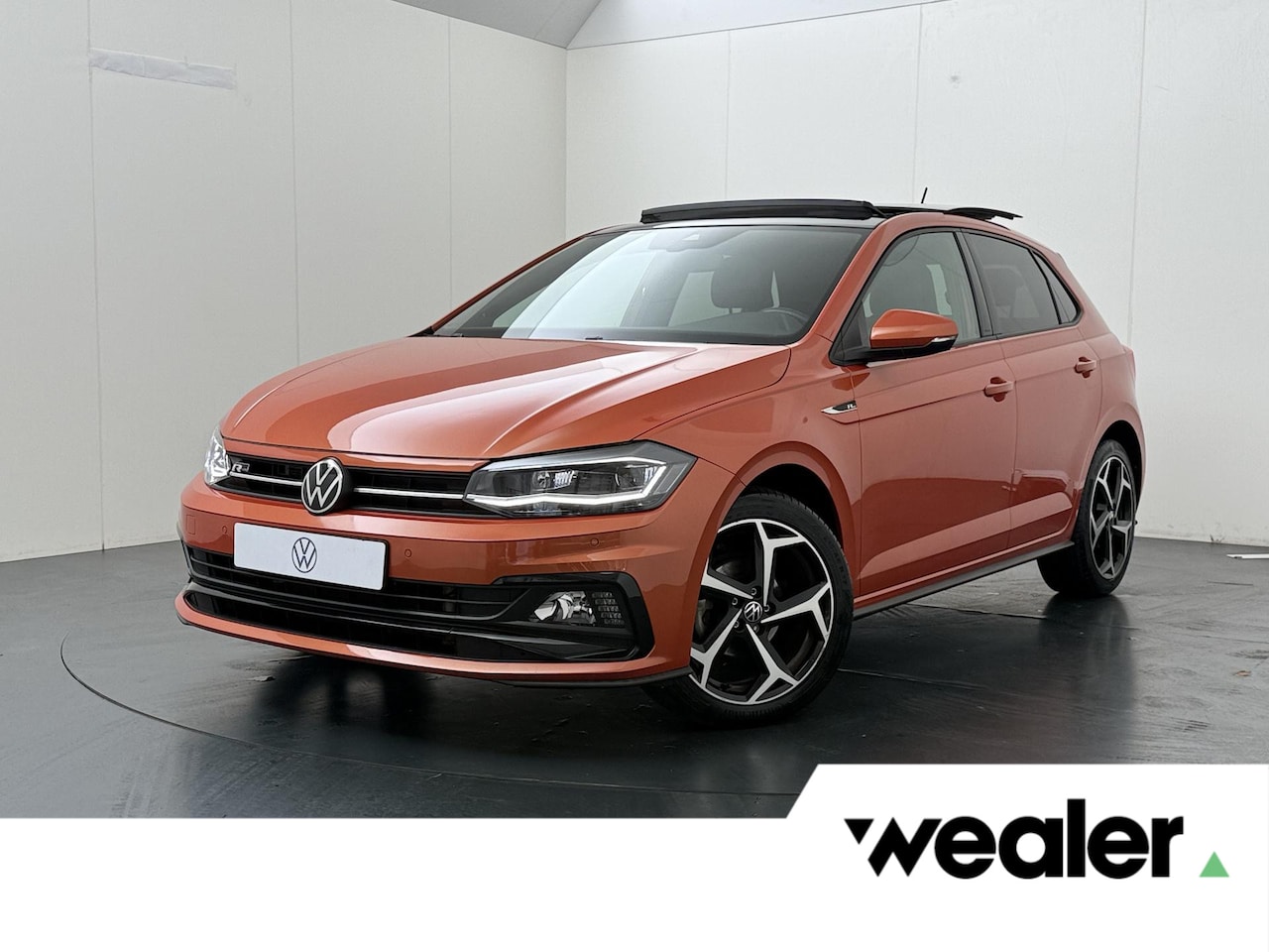 Volkswagen Polo - 1.0 TSI Highline | 95 PK | Automaat | Adaptive Cruise Control | Achteruitrijcamera | Panor - AutoWereld.nl