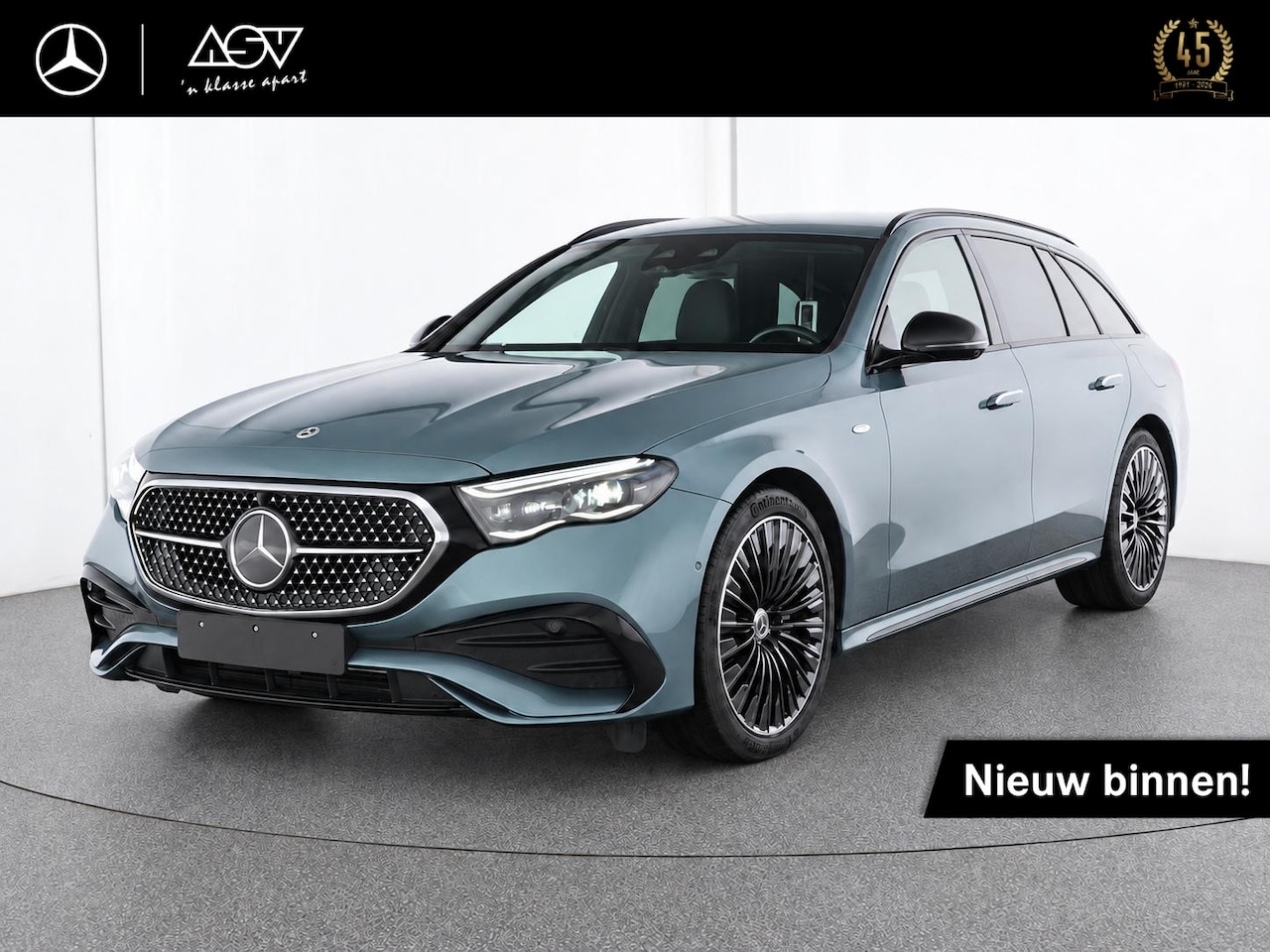 Mercedes-Benz E-klasse - 300 e AMG Line | Rijassistentiepakket | Wegklapbare trekhaak | Sluitbekrachtiging - AutoWereld.nl