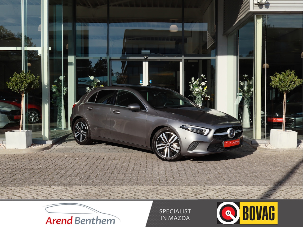 Mercedes-Benz A-klasse - 200 Business Solution Trekhaak / Leer / Pano / Burmeister / Camera/ Navi / Cruise / LED - AutoWereld.nl