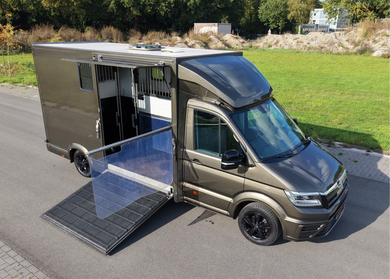 MAN TGE - Paardenwagen / Horsetruck / Veewagen - AutoWereld.nl