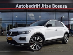 Volkswagen T-Roc - 2.0 TSi 190pk Automaat 4Motion Sport LED | Panoramadak | Virtual | Beats Audio | Carplay |