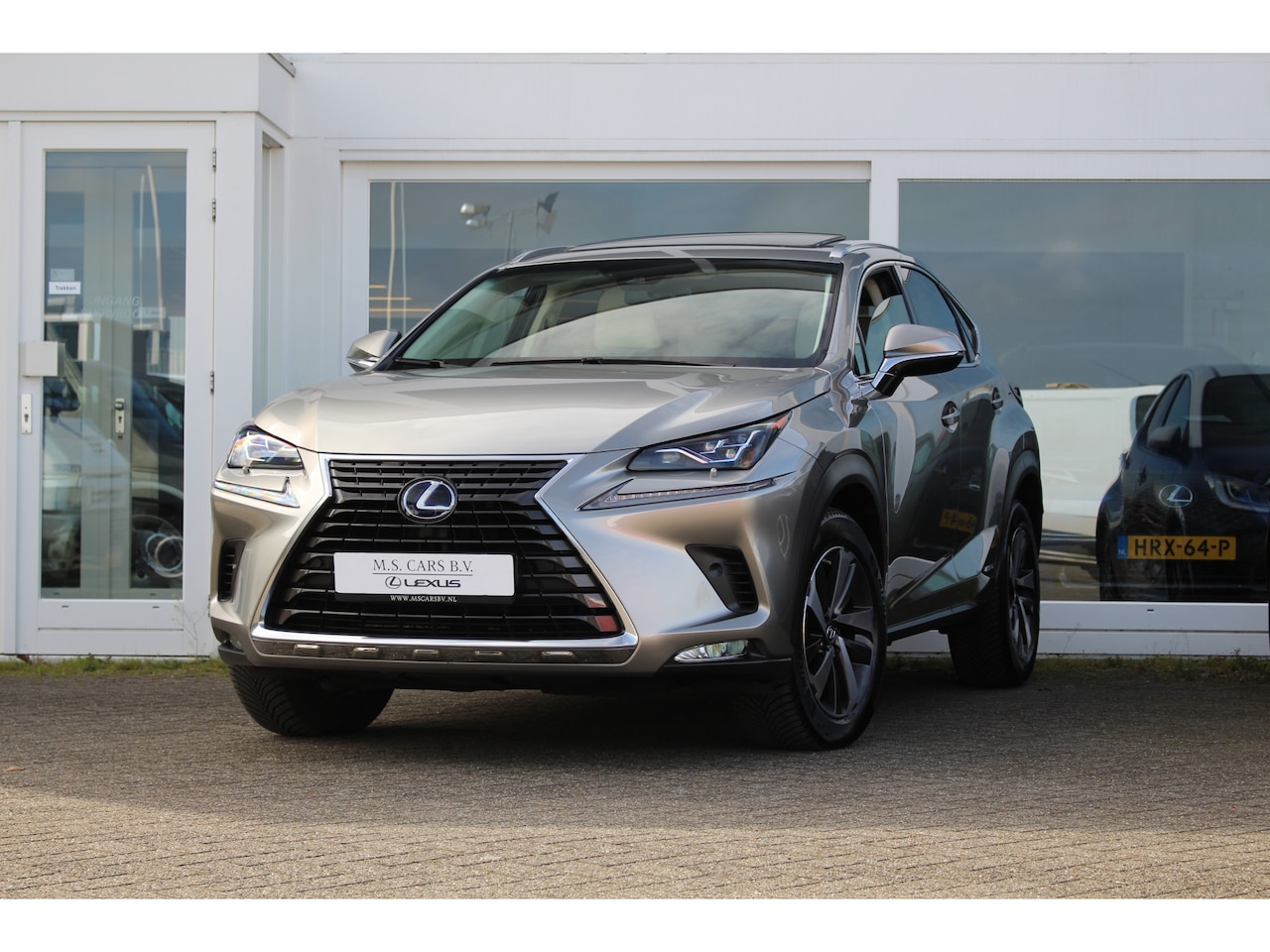 Lexus NX - 300h AWD President Line 300h AWD President Line - AutoWereld.nl