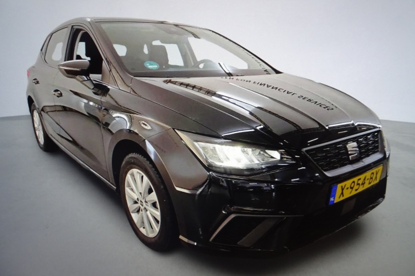 SEAT Ibiza - 1.0 TSI Style Business Connect 5 Drs.* 95 pk * AIRCO * LMV * CARPLAY * PDC * - AutoWereld.nl