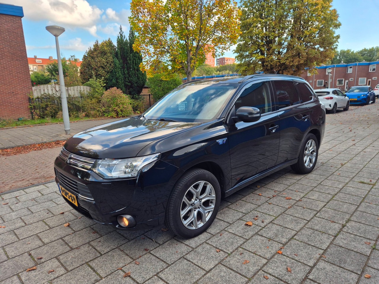 Mitsubishi Outlander - 2.0 PHEV instyle 2.0 PHEV Instyle - AutoWereld.nl