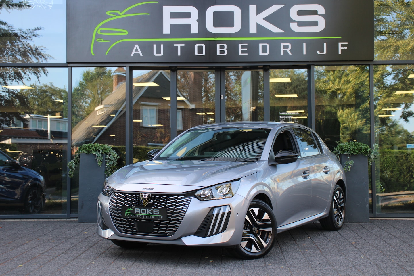 Peugeot 208 - 1.2 PureTech 100 Allure - AutoWereld.nl
