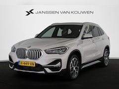 BMW X1 - sDrive20i VDL Nedcar Edition Trekhaak Head-Up Sportstoelen Stoelverwarming Camera
