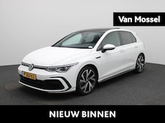 Volkswagen Golf - 1.5 eTSI R-Line | Automaat | Panoramadak | Privacy Glass | Virtual Cockpit | Camera | Stoe