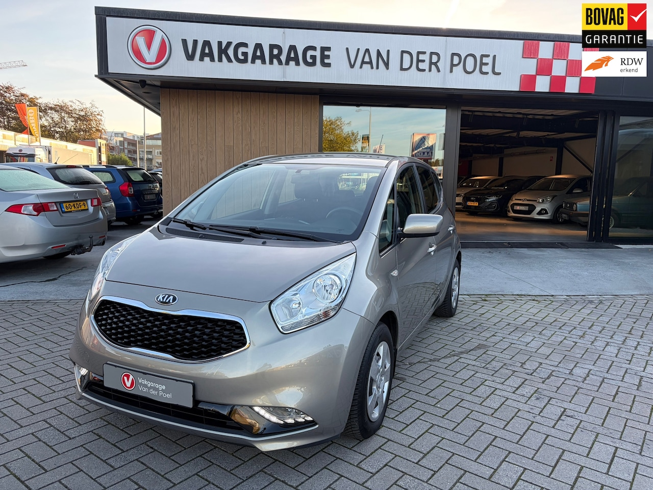 Kia Venga - 1.6 CVVT DynamicPLusLine 1.6 CVVT DynamicPLusLine - AutoWereld.nl