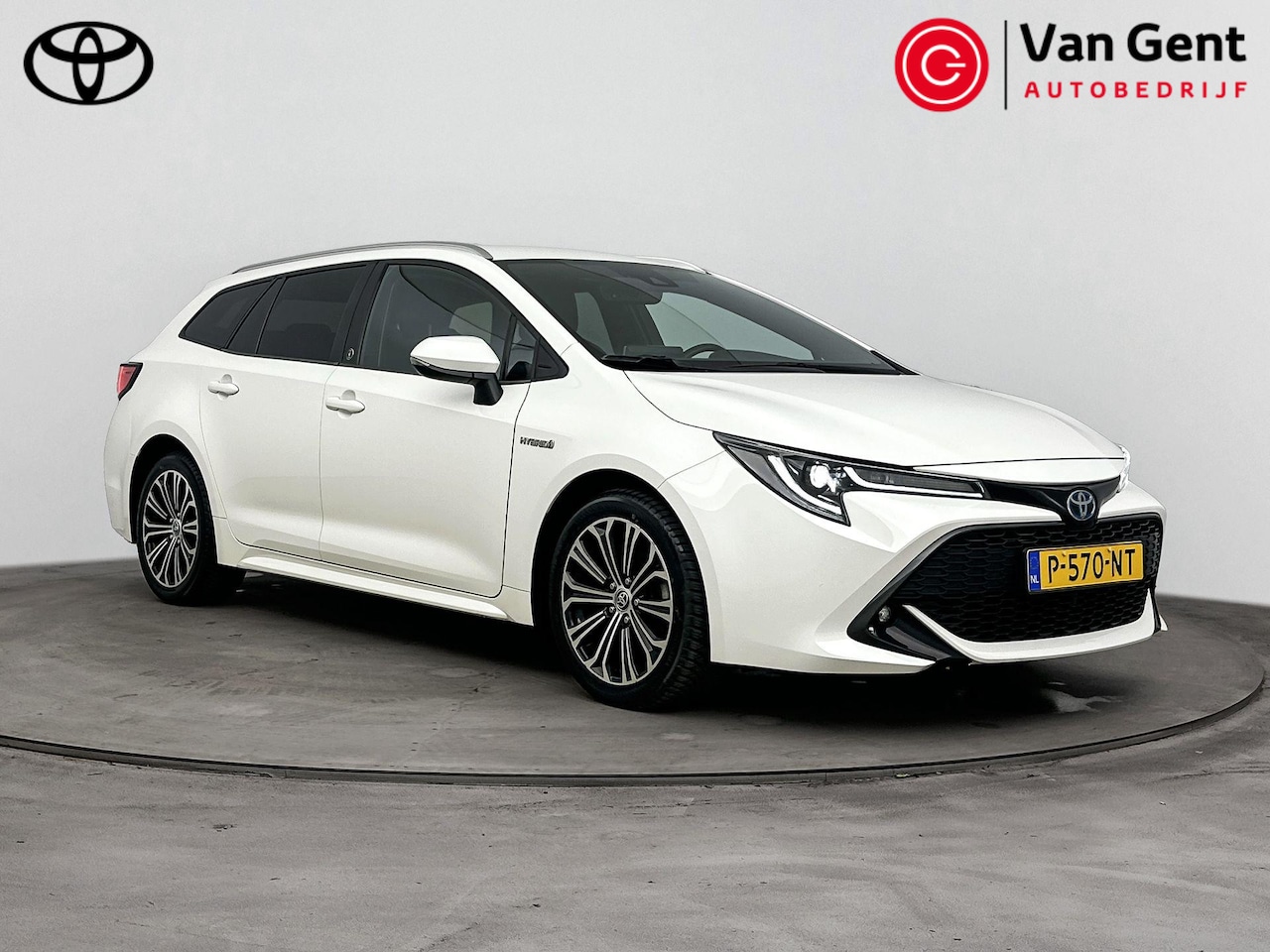 Toyota Corolla Touring Sports - 1.8 Hybrid Dynamic | Navigatie | Apple Carplay / Android Auto | Stoel-/stuurverwarming | K - AutoWereld.nl